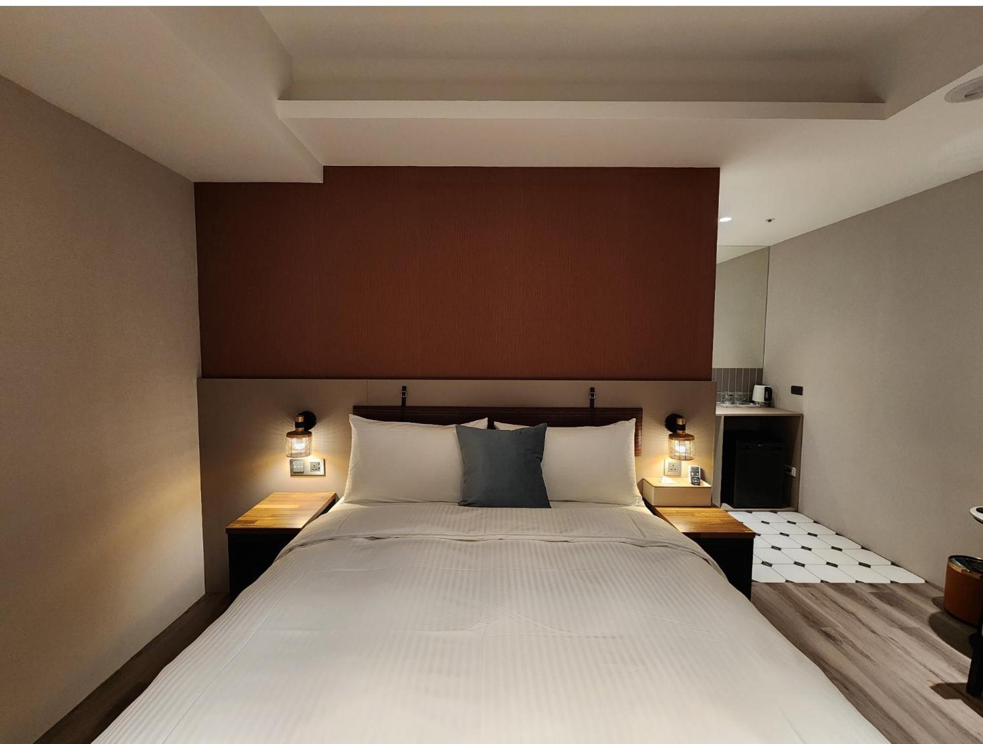 Fun Stay Inn Ximen Тайбэй Экстерьер фото
